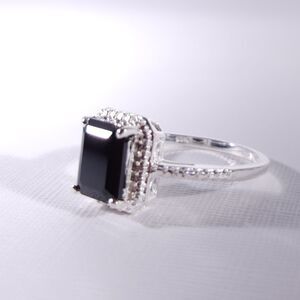 Thai Black Spinel Ring Size 9